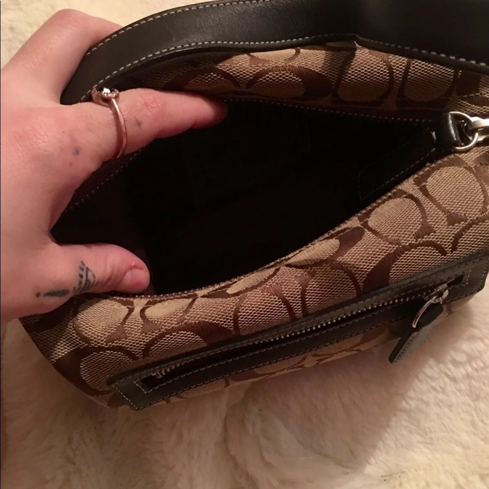 Coach purse - Picture 3 of 3
